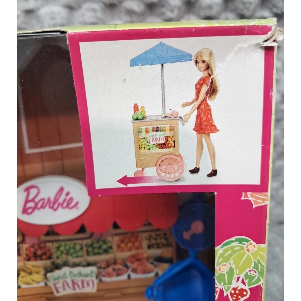 Barbie Sweet Orchard Farm Produce & Juice Stand Market 2019 with Box Fruit Doll